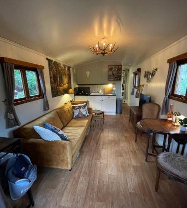 Pipowagen de Zwaan in Hoge Kempen nabij Maastricht