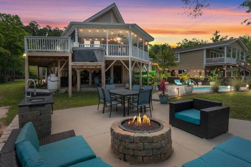 Pirate's Cove Bungalow