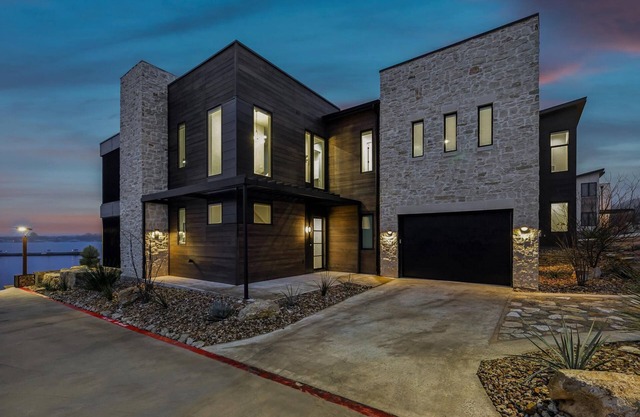 PK Juniper Overlook | Brand new home! | Sleeps 12 w 2 living rooms