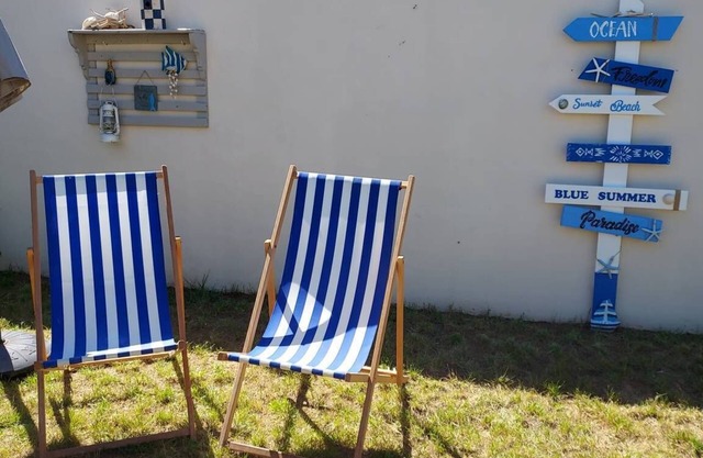 Plage ou Piscine , tu Préfères Quoi ?
