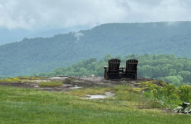 Plateau Retreat - Stunning View - Pet Friendly - WiFi
