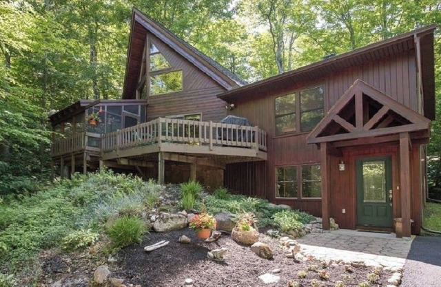 Play all day then come home to a modern camp to relax & rejuvinate