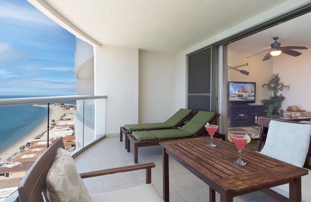 Playa Blanca Condo 1307