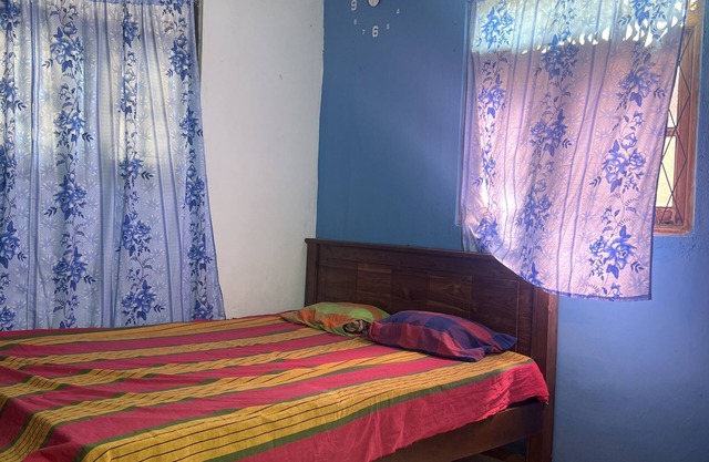 Pleasant house with WiFi in Kotugoda