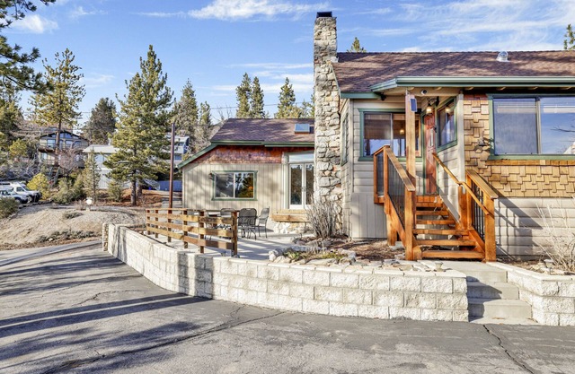 Pleasant Pause Family Retreat in Big Bear Lake