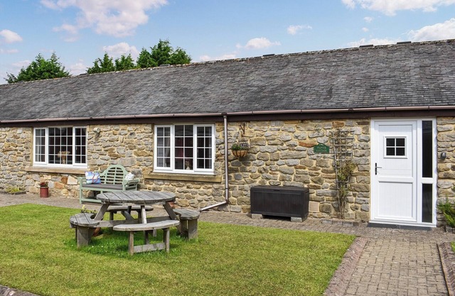 Plover Cottage - UK47696