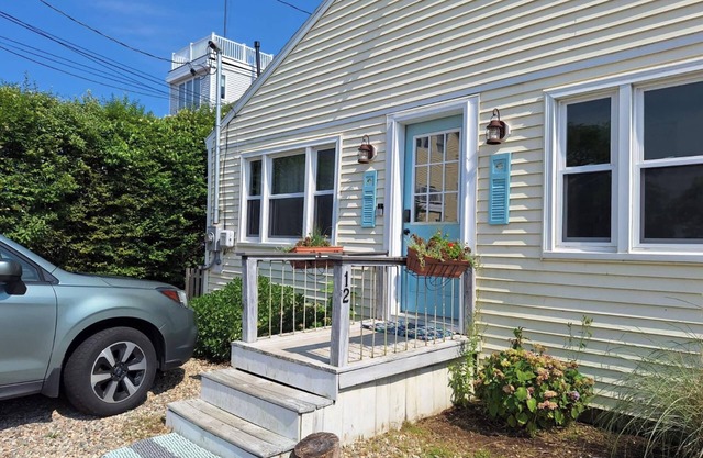 Plum Island Beach Getaway
