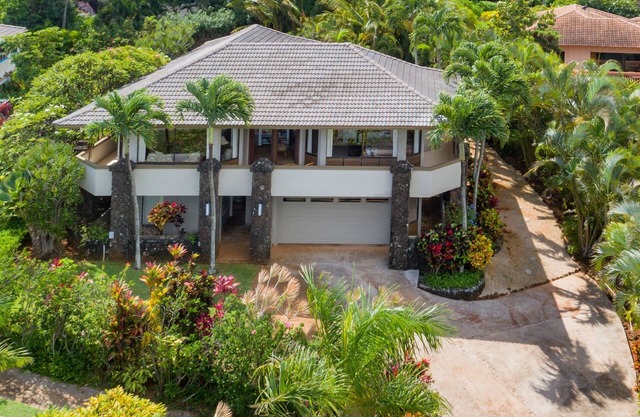 Plumeria House, Poipu Beach, Koloa Home with a View