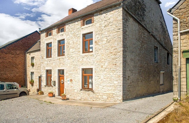 Plush Holiday Home in Matagne-La-Petite with Private Garden