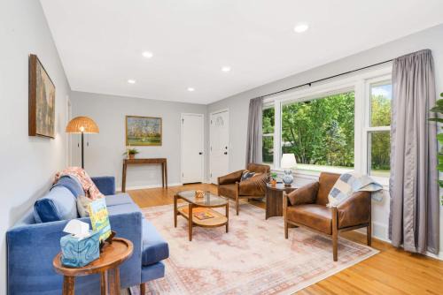 Plymouth Wayzata Peaceful Lake Retreat Quiet