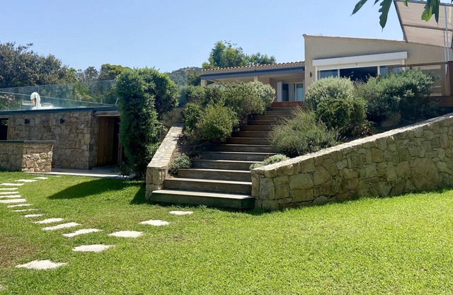 POMOTION JULY - Beachfront villa with pool - Corse-du-Sud