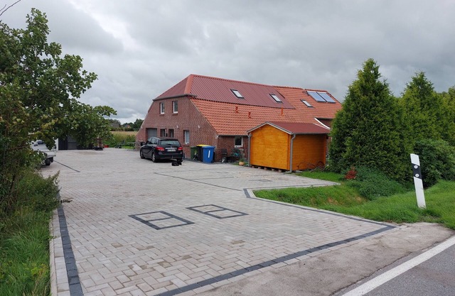 Ponyhof, 2 room DG, incl. Bed linen, shower/towels