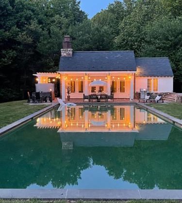 Pool Cottage at Roundtop Estate couples oasis