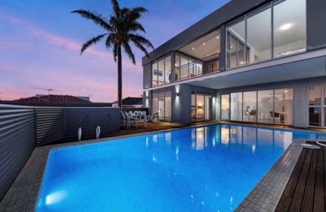 Pool, Family & Group entire house