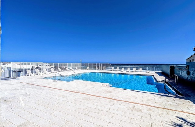 Pool Open! Remodeled Condo with Beachfront Balcony near Hard Rock