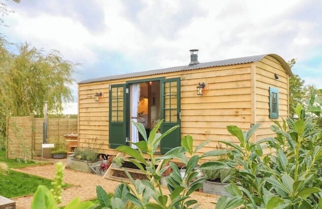 Poppie's Shepherd's Hut - Wellness & Hot Tub