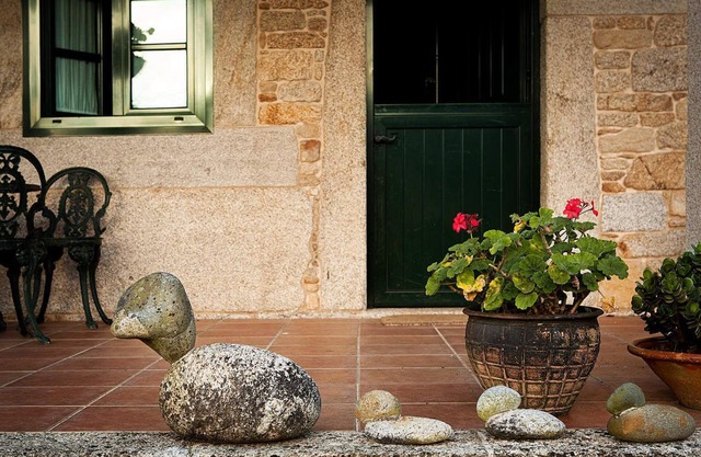 PORCH APARTMENT