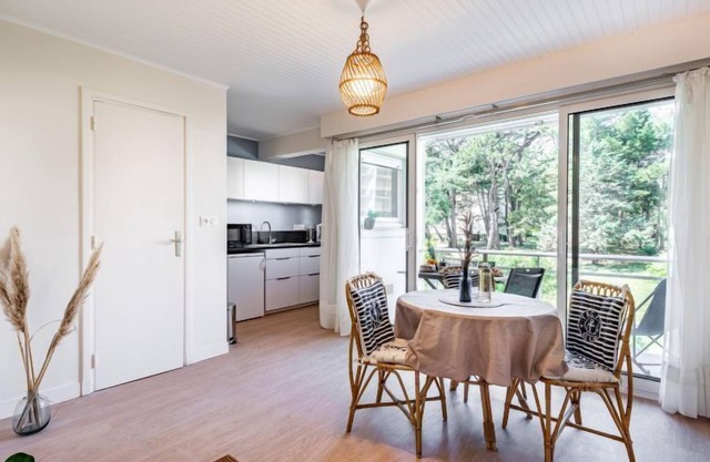 Port An Dro by Interhome