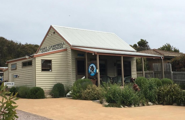 Port Campbell Guesthouse & Flash Packers