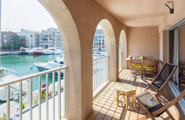 Port de la Gavine I by Interhome
