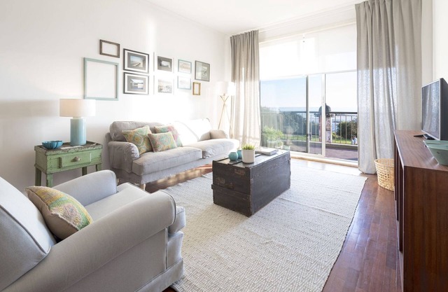 Porto Beach Apartment by LovelyStay