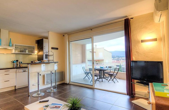 Porto di Mar by Interhome