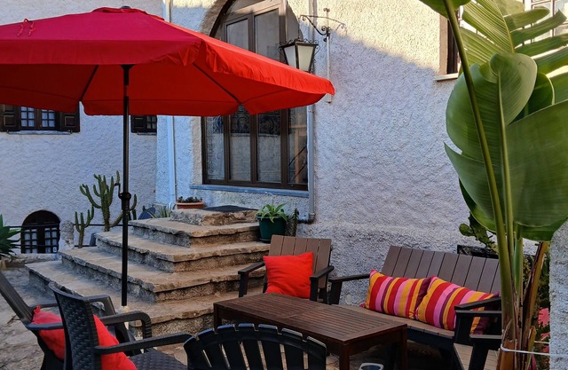 Portuguese Traditional Villa, Free WiFi