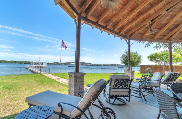 Possum Point Lakeside Retreat