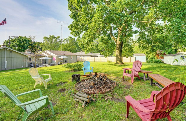 Powers Lake Gem: Peek-a-Boo Views & Beach Access