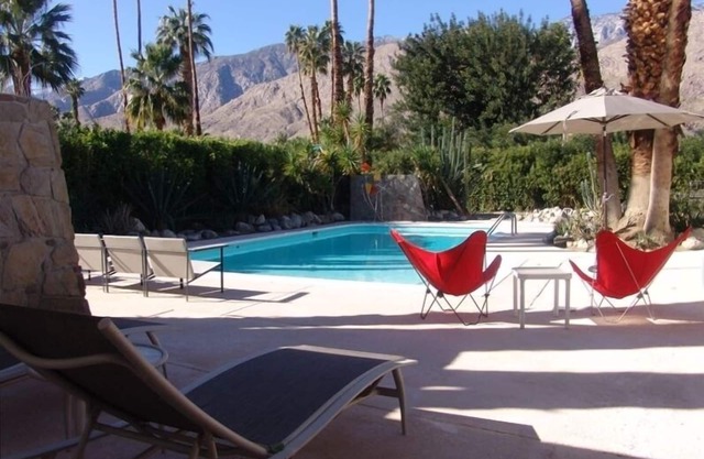 Pozo Profundo. A Mountain View Mid-Century Classic With Pool And Spa