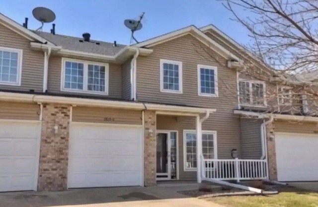 Prairie Ridge Townhome