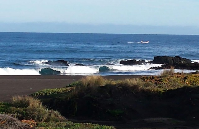 preciosa casa en pichilemu vista al mar