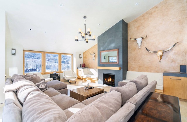 Premiere 5 bedroom Penthouse at the Peaks Resort & Spa