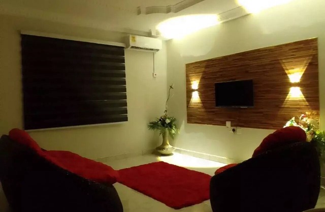 PRESTIGE COURT nBest value under the sunnClose to the airport