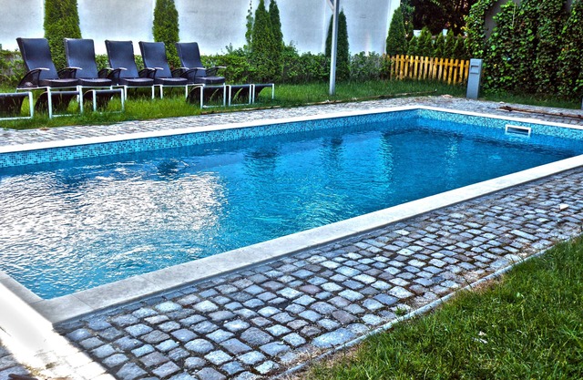Prestige deluxe suite - apartment in luxury building with swimming pool