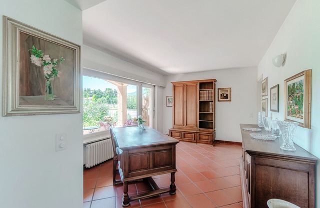 Prestigious villa with swimming pool in Magliaso (La Pergola)