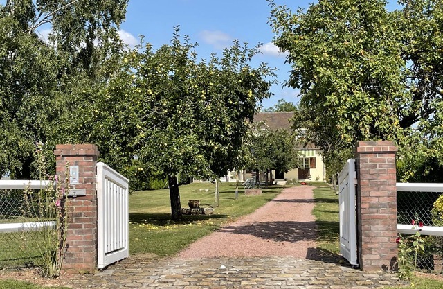 Pretty country house in quiet, picturesque village