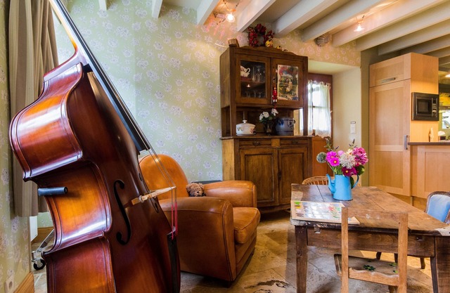 Pretty house in the heart of Auxois, ideal for families of 2 or 3 children.