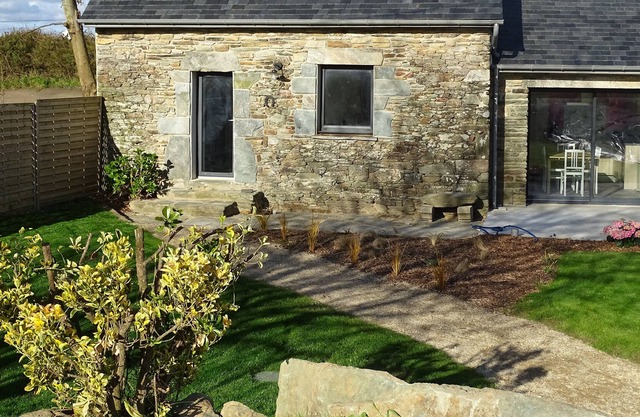 Pretty house with SPA - Near Locquirec