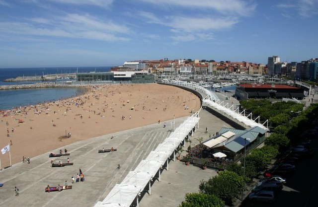 PRIMERA LÍNEA PLAYA+PARKING GRATIS