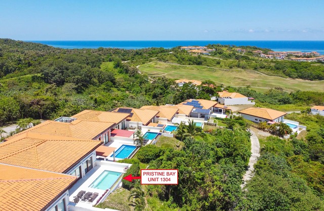Pristine Bay Villa 1304 with large pool - 3 bedroom