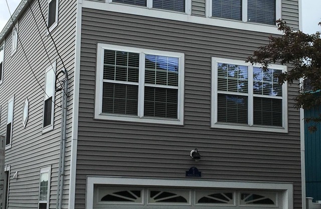 Pristine home 300 feet from Wells Beach In Wells, Maine with views of river