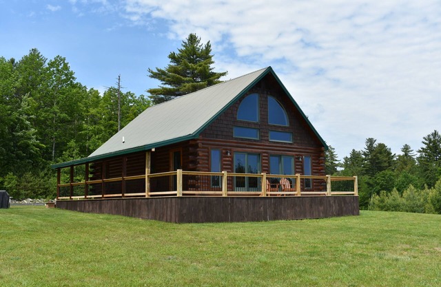 Privacy Galore at the Little Pine Loj.