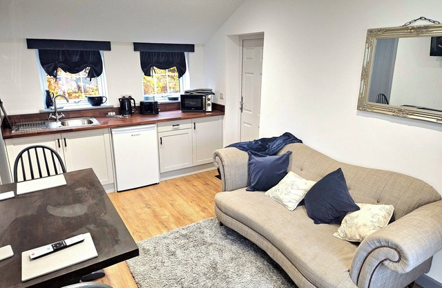 Private 1 bed Annexe