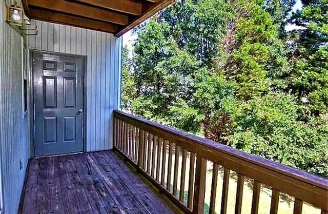 Private, amazing 1-bedroom condo in central location