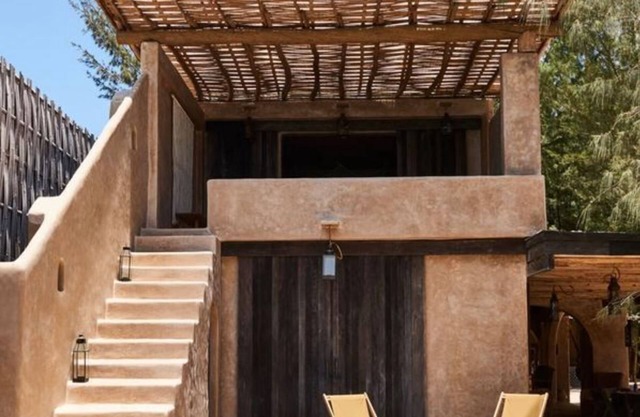 Private Beachfront Home in Gili with the Best Snorkeling Spot at Your Doorstep