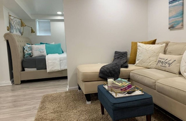 Private Downtown 1 Bedroom Apartment!