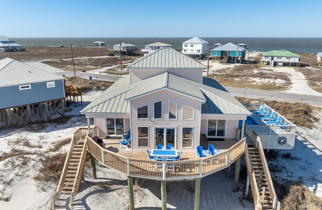 Private Heated Pool, walkout on the beach! - Island Star