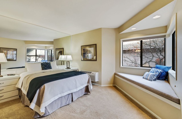 Private, hotel style suite in Bend with access to fitness center.