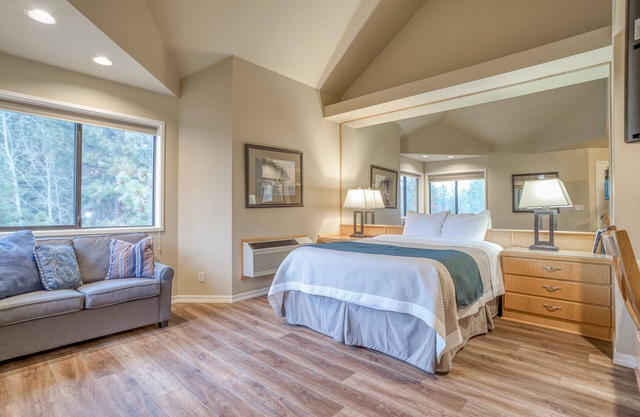 Private, hotel style suite in Bend with access to fitness center.
